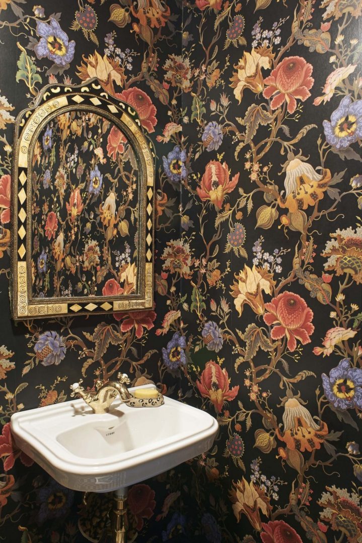 Modern exotic floral wallpaper by House of Hackney - Black wallpaper with vintage flower pattern - Artemis