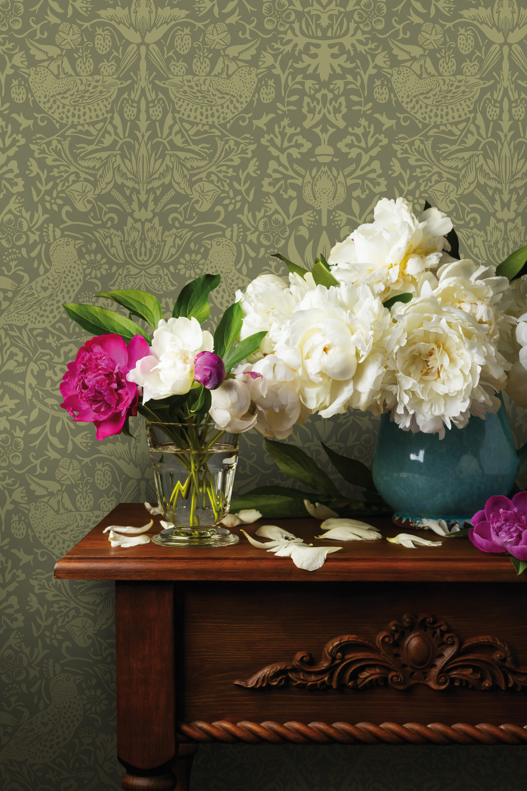 olive green traditional bird wallpaper
