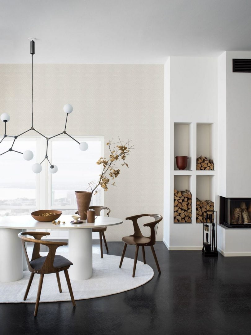 Skyline patterned wallpaper neutral