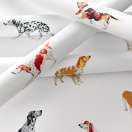 Rolls of dog wallpaper Buddy by Anna French