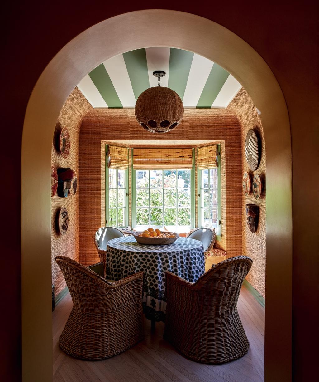 Jessica Hart home with raffia style wallpaper
